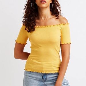 Off The Shoulder Ribbed shirt with lettuce edge